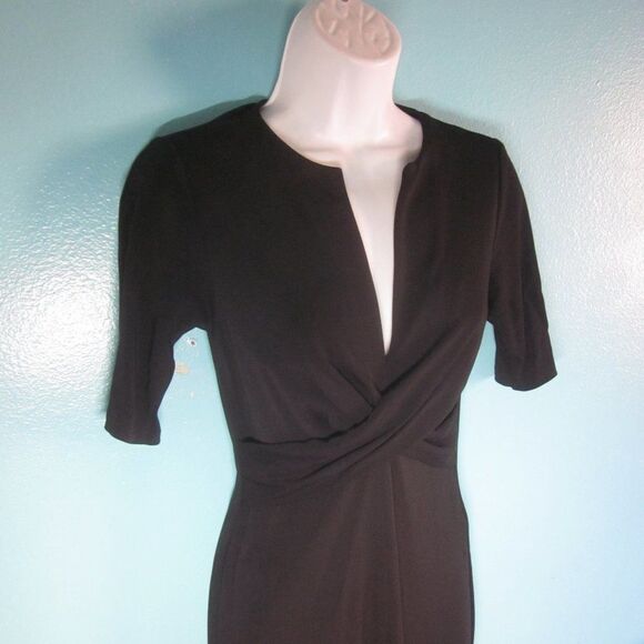 Diane Von Furstenberg Black Fitted Twist Front Dress Marked Size 6  32” Bust - Picture 8 of 12